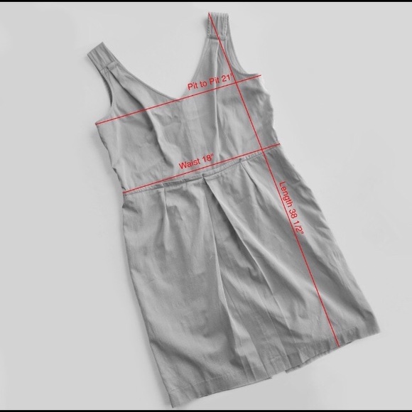 V-neck sleeveless dress in color lemon and size 16 - Picture 7 of 7